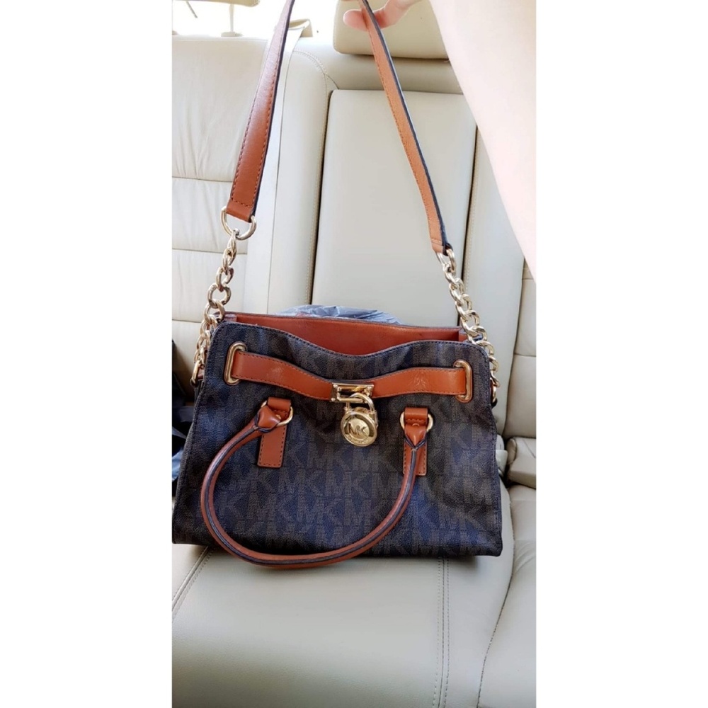 Michael Kors purse